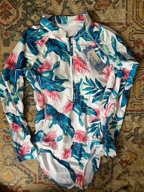 Women’s White Tropical Long-Sleeve One-Piece Swimsuit